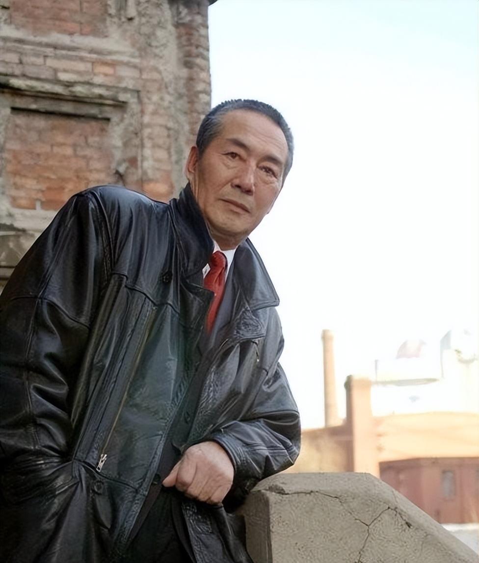 回顾:国家一级演员杜雨露,葬礼仅6人参加,临终11字遗言太深刻