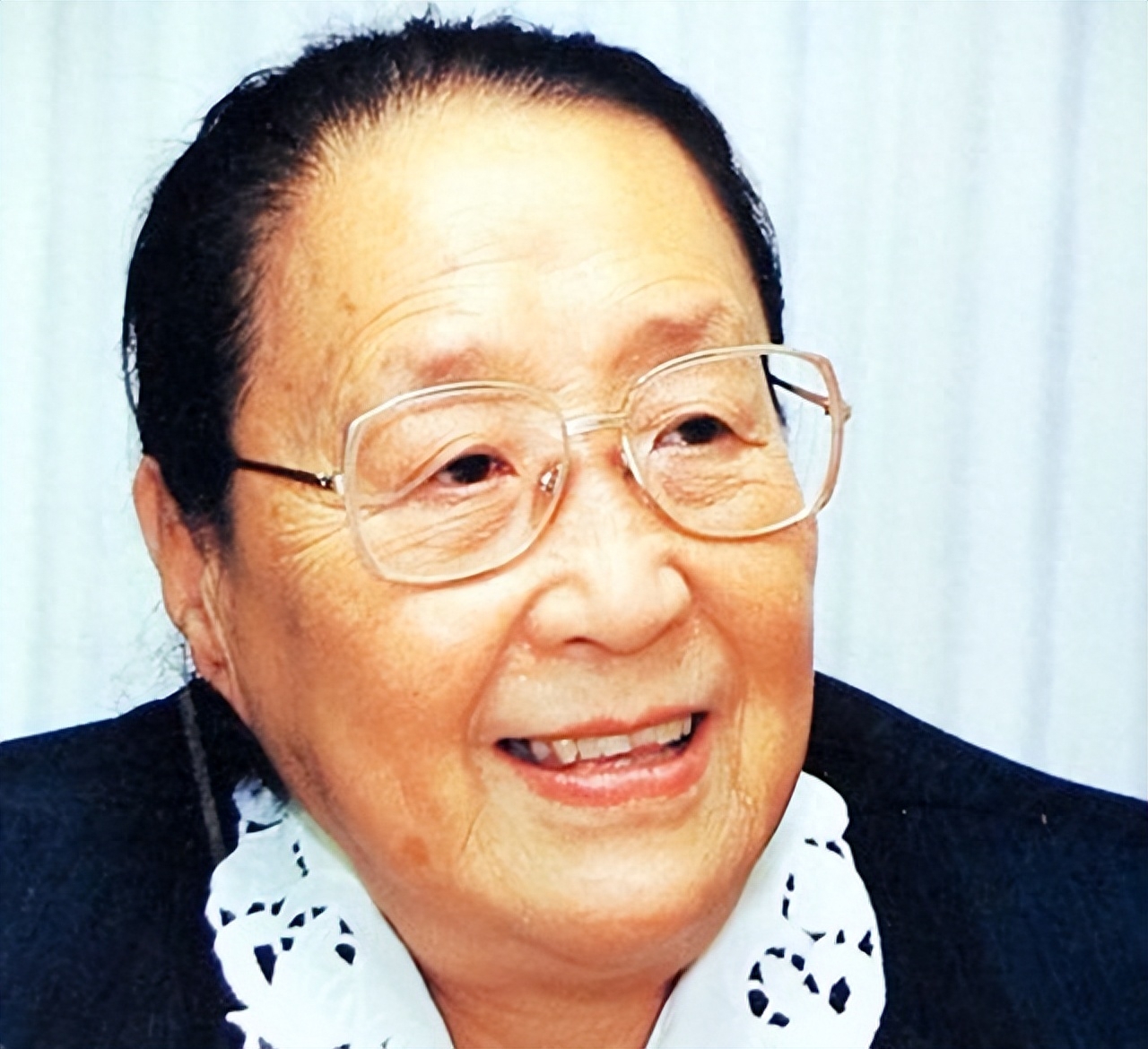 政协委员孔德懋:唯一留在大陆的孔子嫡裔,末代衍圣公二姐