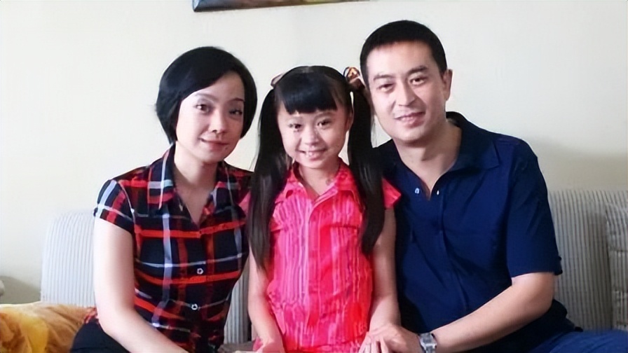 身价24亿,二婚嫁给二婚的张嘉译,王海燕是如何旺夫的?