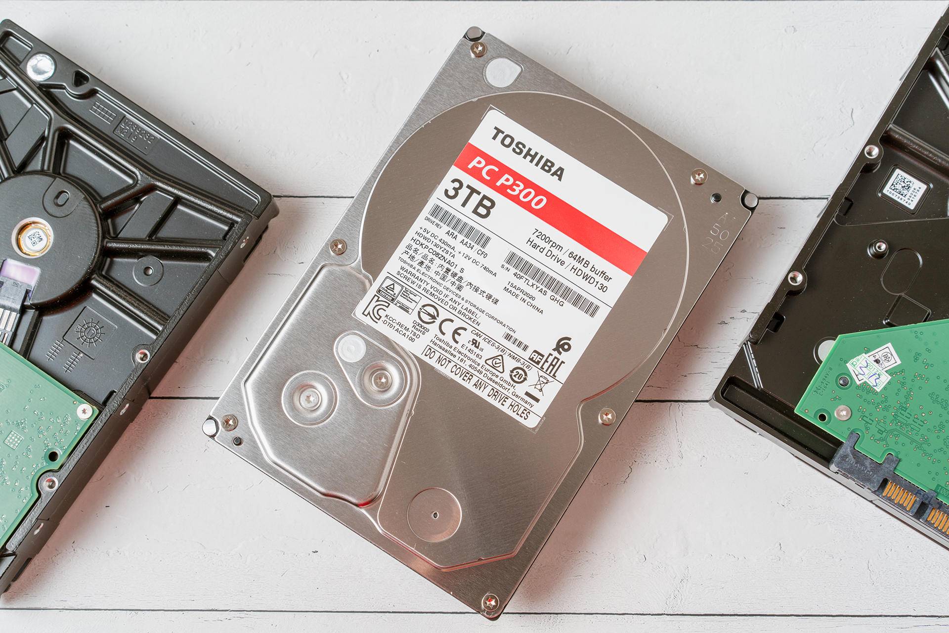 三块硬盘还不够用?是时候买一块大容量东芝 p300机械硬盘了