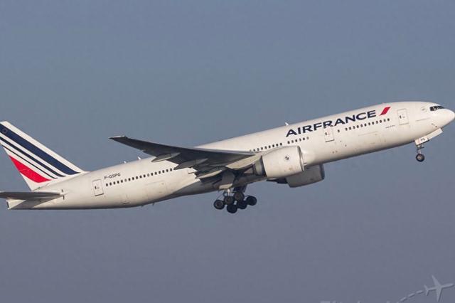法航f-gspg号波音777客机在喀麦隆差点撞山