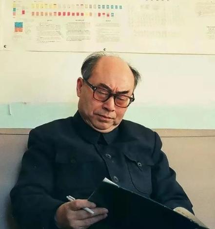 传承·大力弘扬科学家精神丨中国"氢弹之父"于敏:他的名字曾绝密