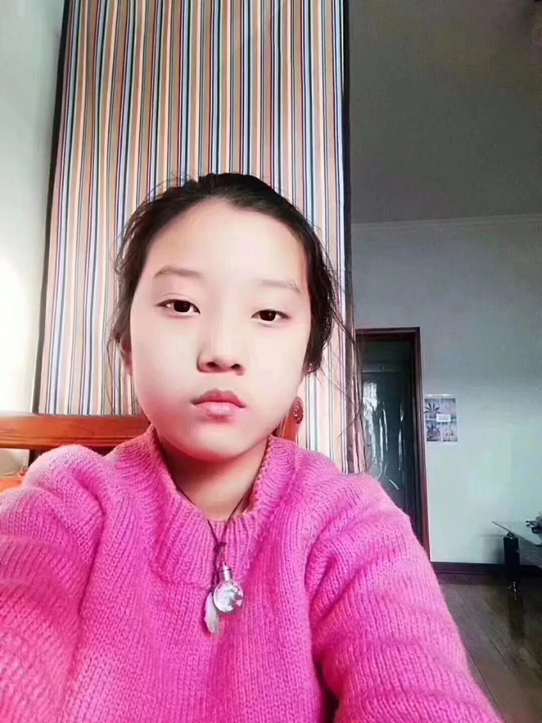 11岁女孩来例假算早熟吗?多少岁月经初潮才是正常,家长提前了解