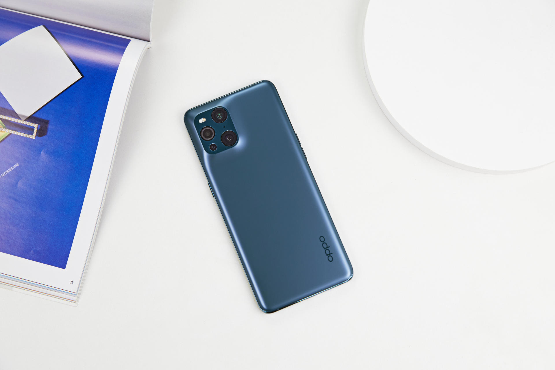 oppofindx3pro测评:更具有独特的旗舰手机