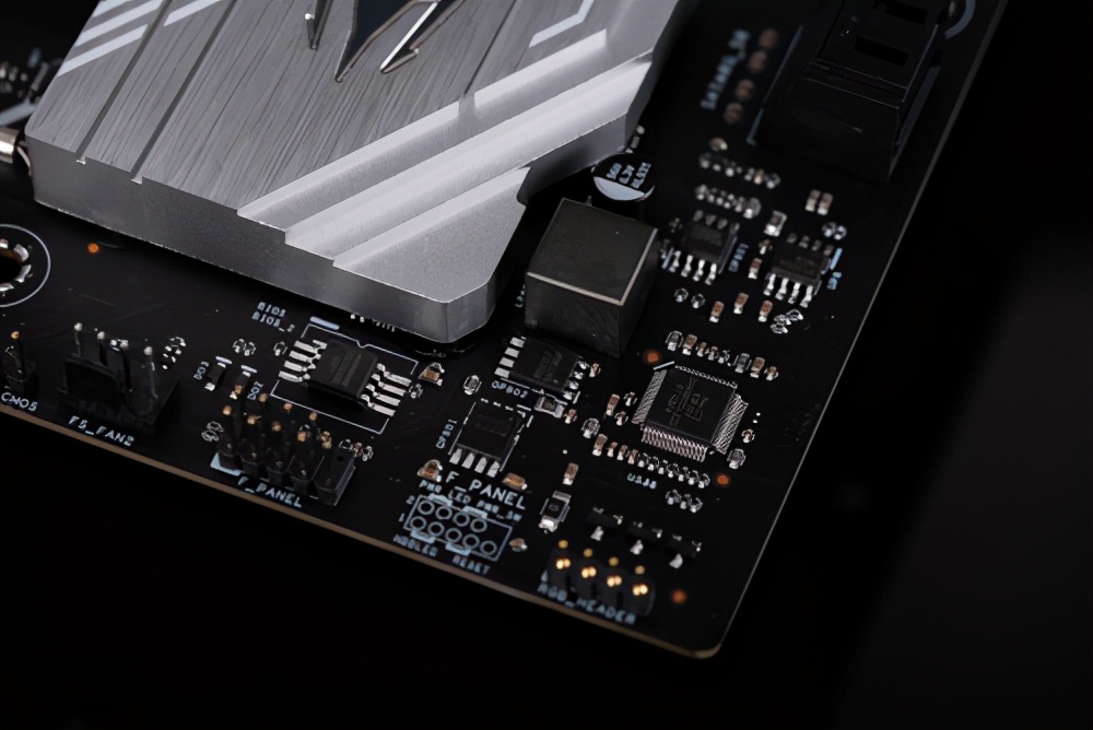 影驰b460 gamer主板评测:五脏俱存的主流主板之选