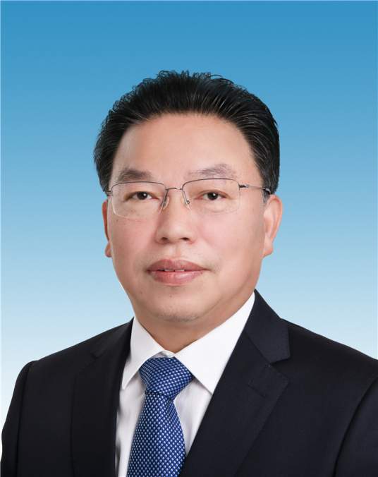 张为成为目前最年轻的省级行政区党委组织部部长