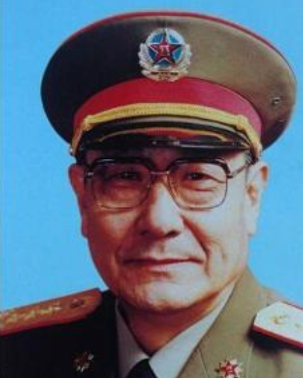 连长黄达宣俘虏小兵徐惠滋,35年后见,连长成副军长,俘虏是军长