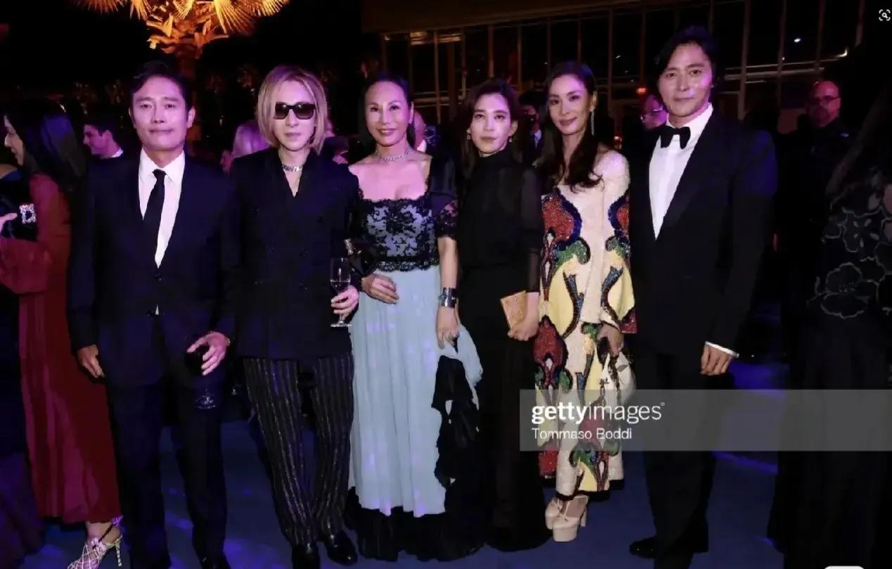lv二儿媳首尔设宴,李富真和林世玲罕见同台,前姑嫂穿同色系比美