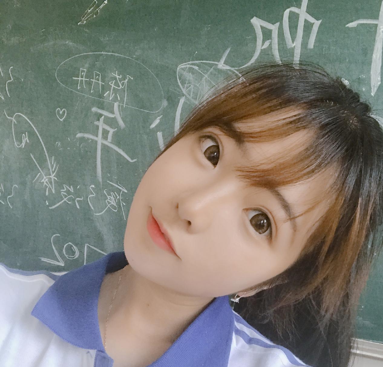 郝一点性格有多火爆?不仅与粉丝对喷,甚至连平台客服都怼