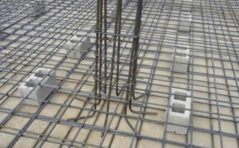 板筋双层双向钢筋到底怎么布置呢?
