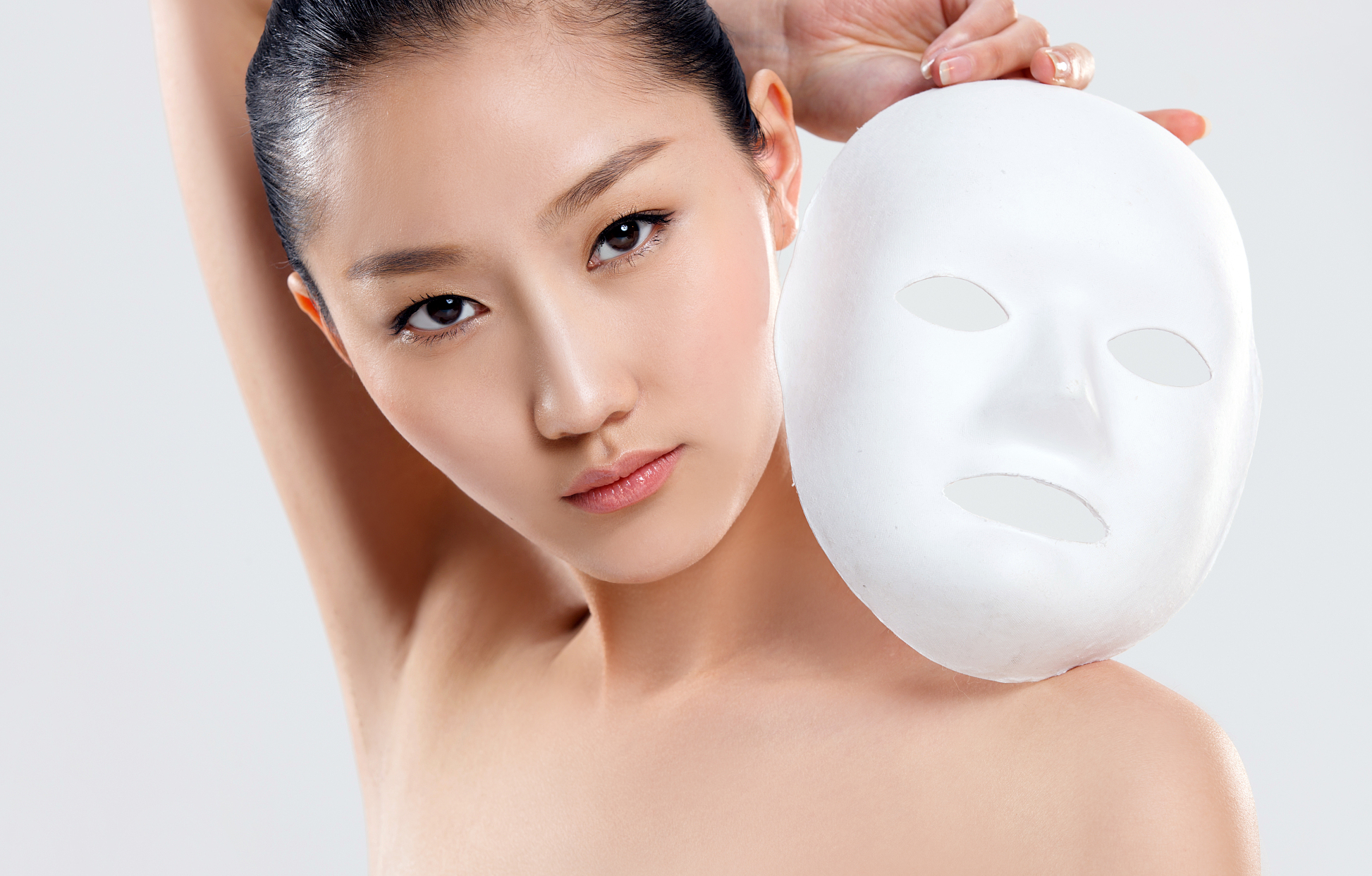 毛孔为什么会粗大水光果酸焕肤激光哪个更适合你