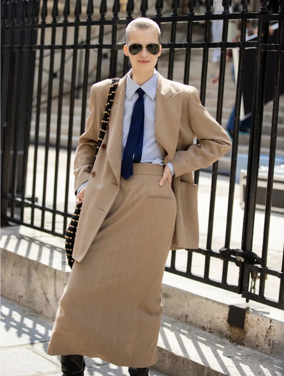 "廓形西装"才是今年最大的惊喜,时髦显瘦,气场又足!