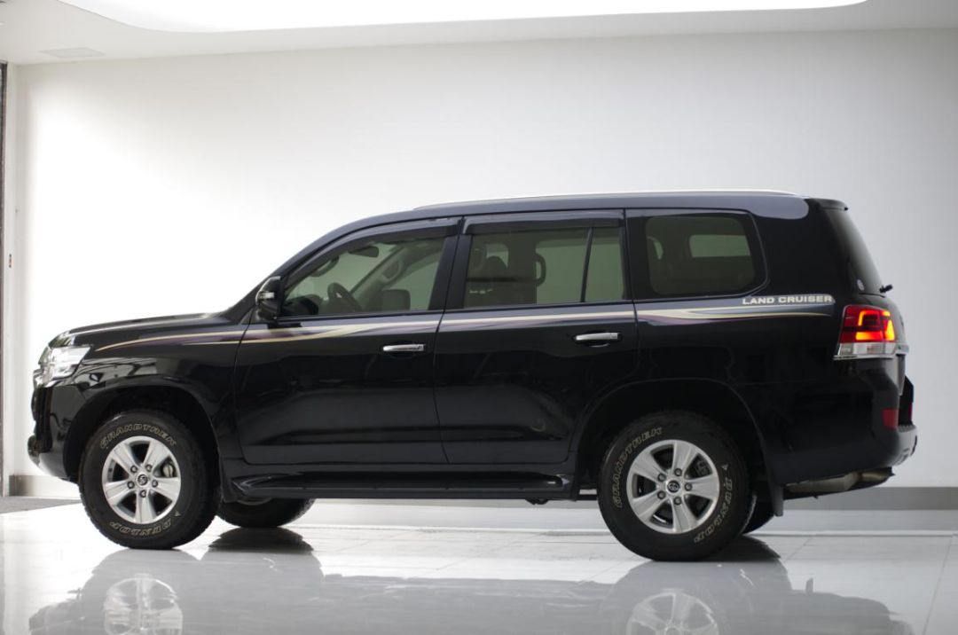 「頂火范儿」黑夜的诗丨lc200整车改装案例