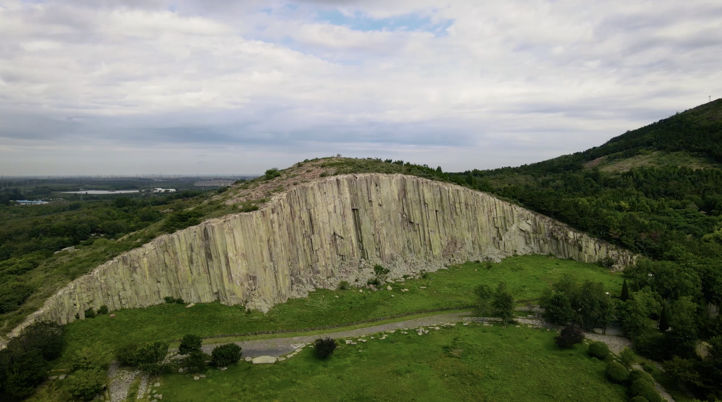 青岛这座马山公园,不只有一片石林,还是一座休闲放松的公园