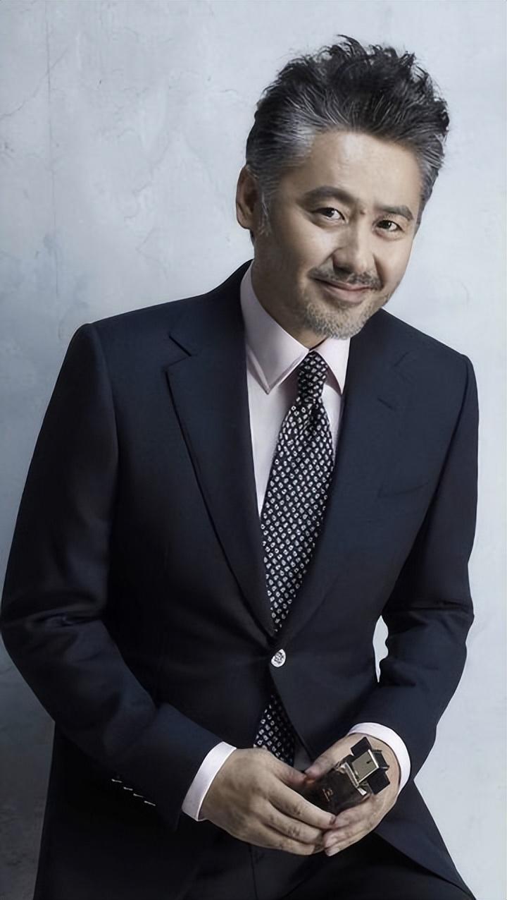 55岁吴秀波被骗4.66亿元!深夜难眠发文诉苦,这次真的倾家荡产了