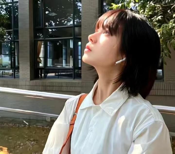 御妍苑:半永久更加自然,美观,可达到修饰脸型,提升气质的效果