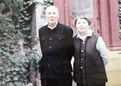 鲍有荪:未婚夫被活埋后,她组建千人游击队,官至正厅级两袖清风