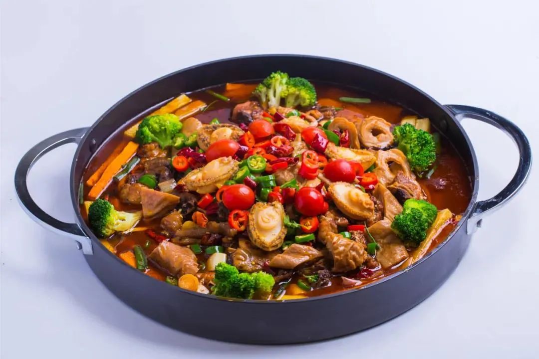 任你选择 香辣味, 藤椒味, 酱香味 番茄味, 鲍鱼肥肠鸡 满足你挑剔的