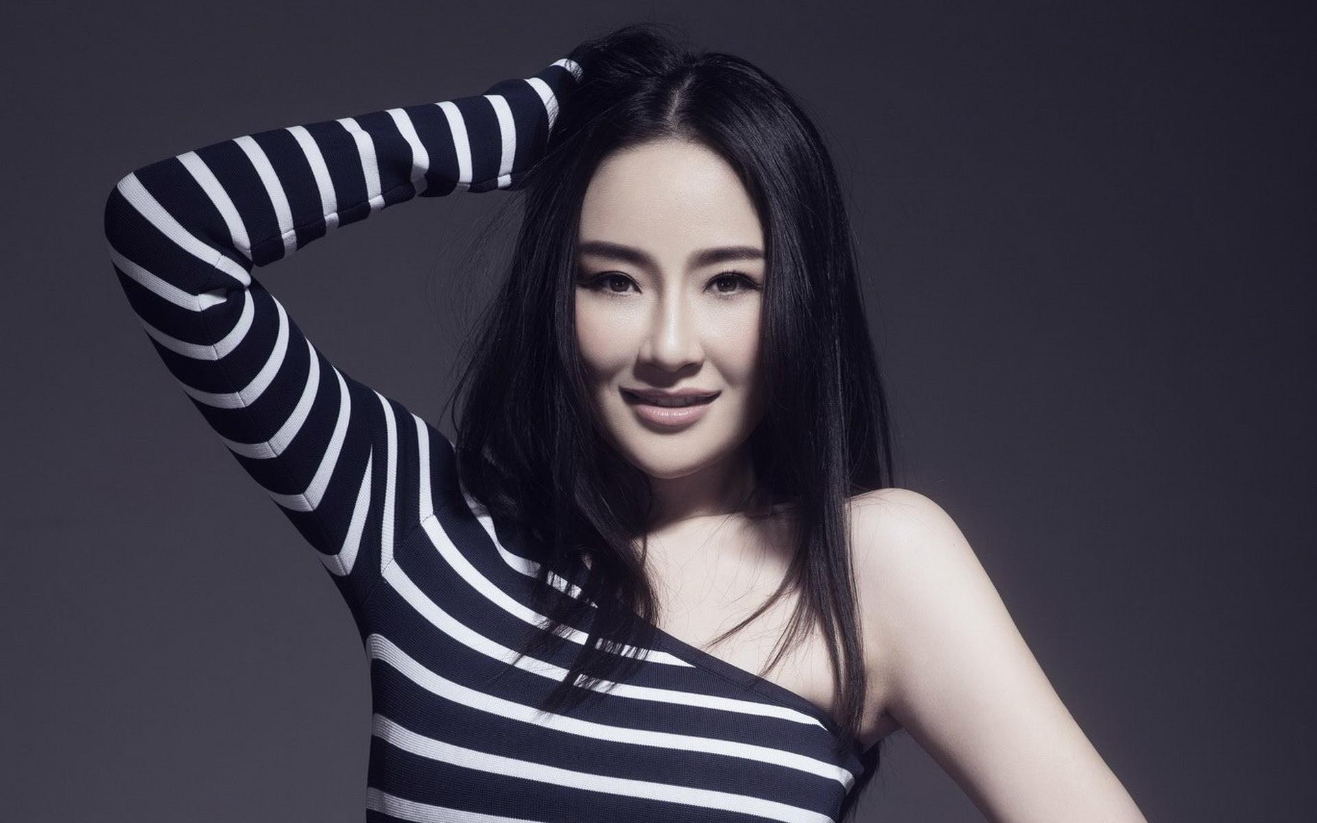 明天我们好好过舒颖的扮演者