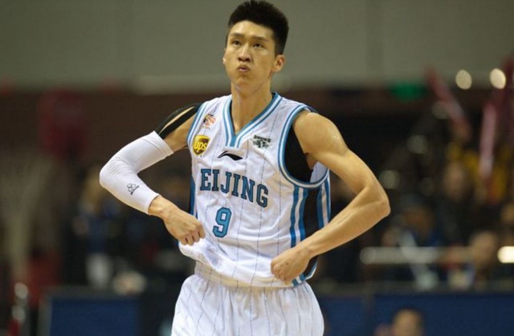 34岁男篮孙悦,婚礼受科比祝福,娇妻惹人垂涎,身材颜值皆高分