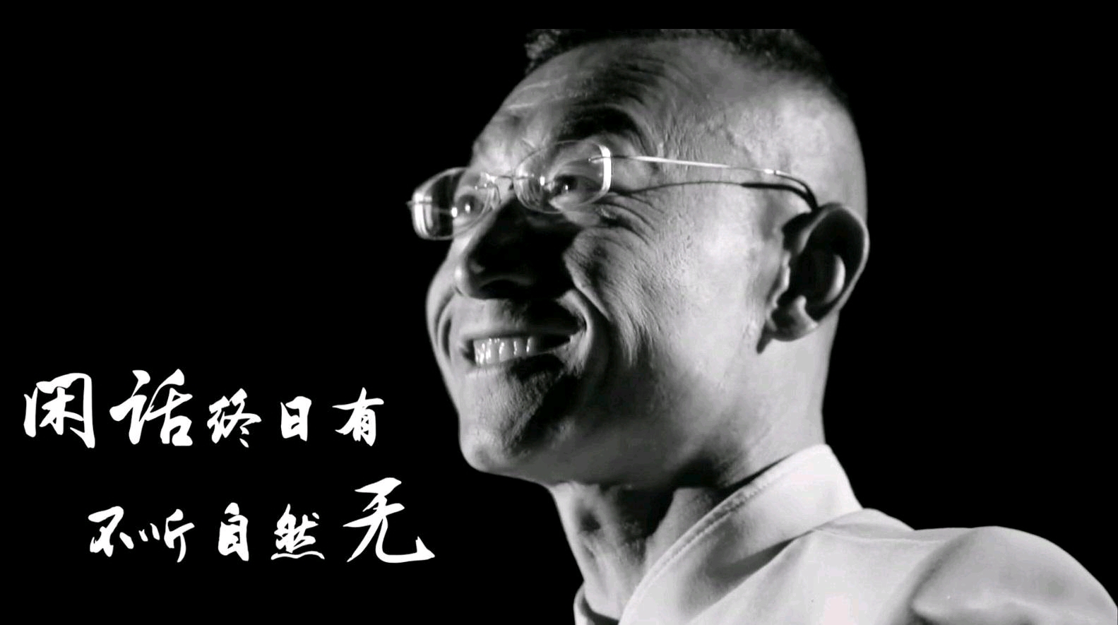 为了家人甘愿扮丑终,父亲年迈弟弟残障,奥利给大叔现在怎样了?