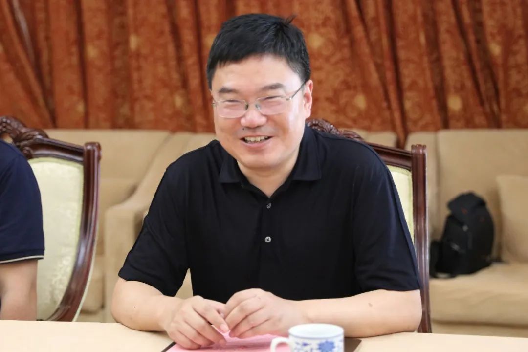 宝应县县长胡晓峰率团到访启迪控股