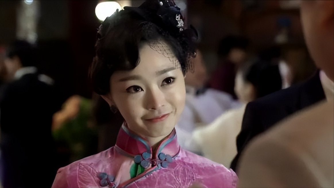 伪装者原著于曼丽被绑上行刑台揭开了明台留在军校的隐情