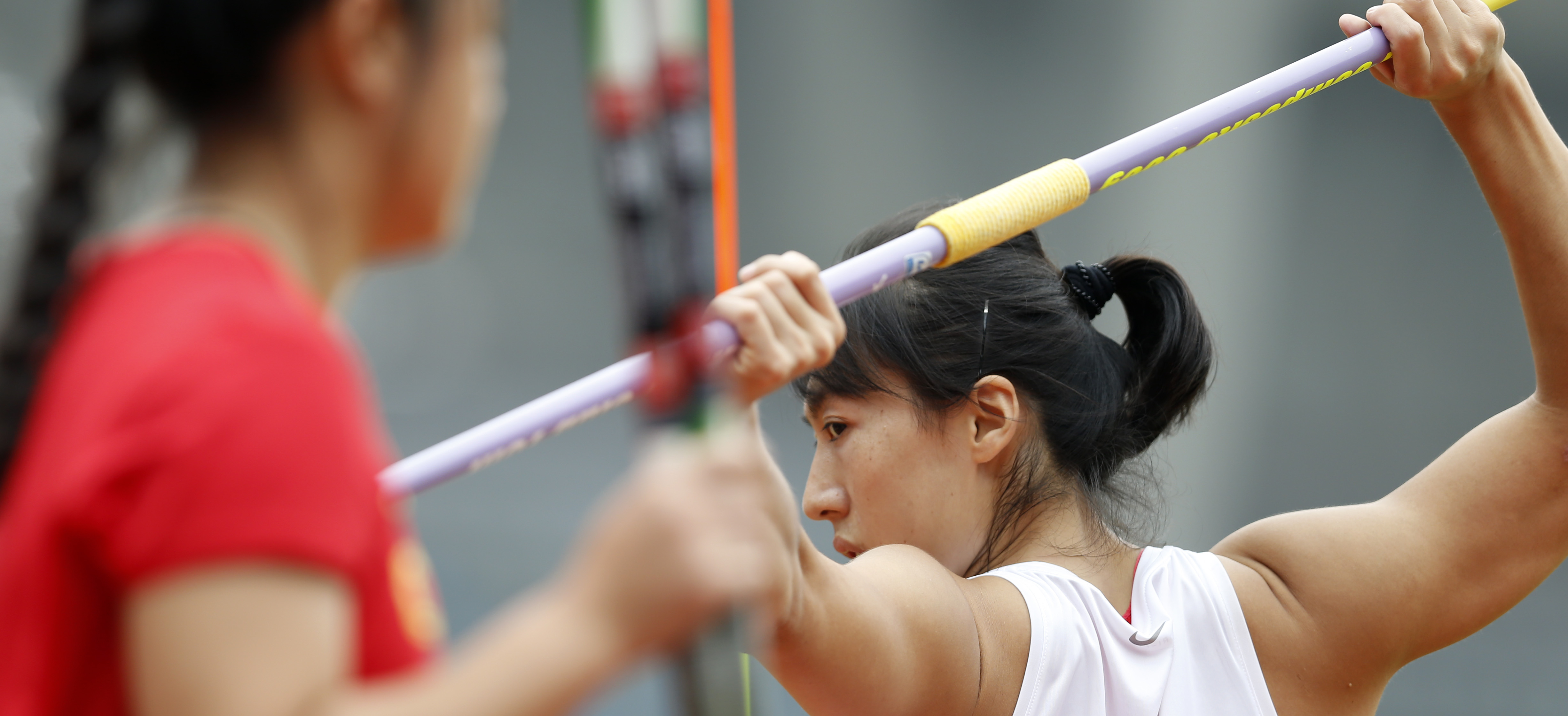 田径——全国锦标赛:运动员进行场地适应训练(2)