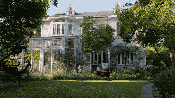 知荐|这位女教师建造400㎡秘密仙境,每个女生的梦!