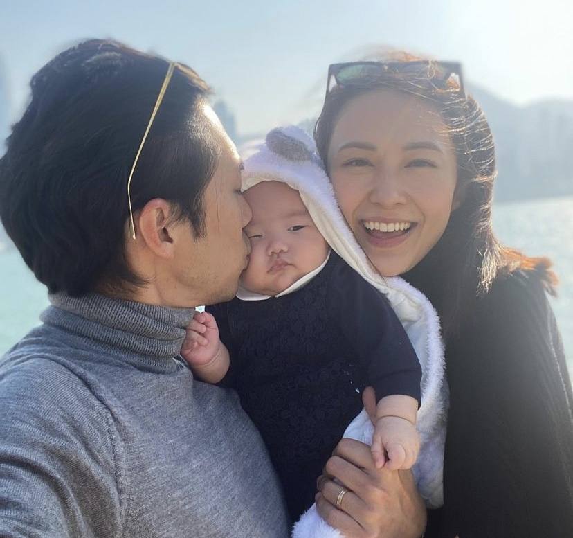 香港著名女星汤怡丈夫被质疑婚内出轨!高情商回应,力证感情稳定