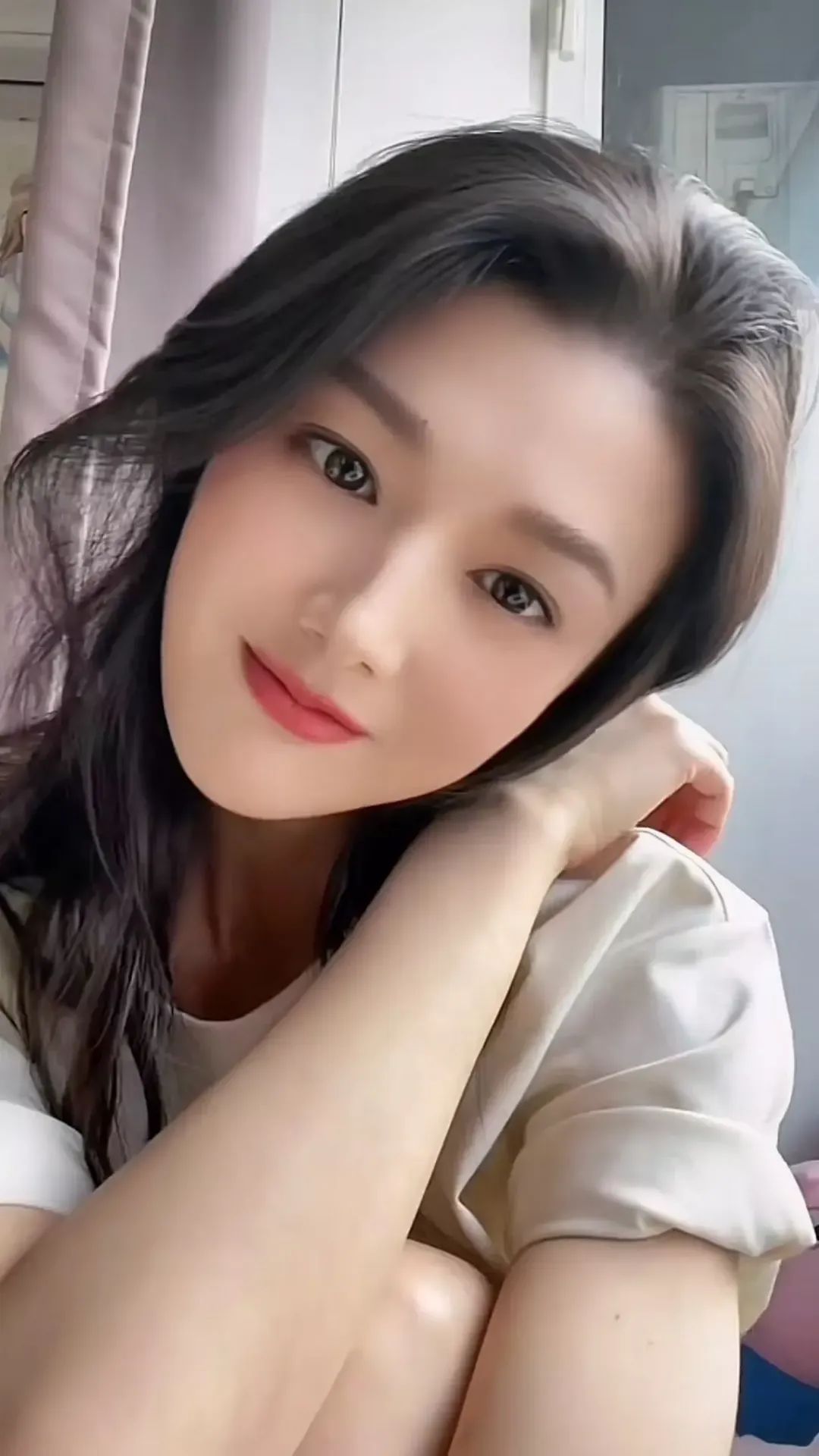 白月光女孩 余冰慧