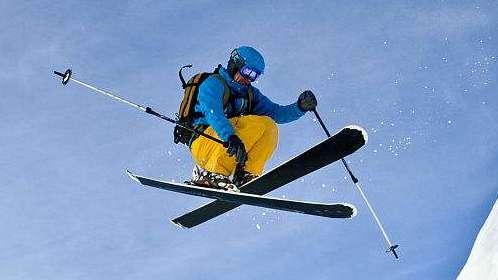 自由式滑雪冬奥会比赛项目有哪些包含几个小项 冬奥会自由式滑雪分为多少项