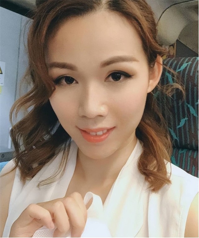 1989年,陈晓晴在香港出生,她身上有着不凡的履历,在英国主修心理学