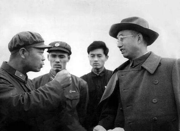 1964年,一名导弹营长三次升衔,开国少校变大校,他做了什么?