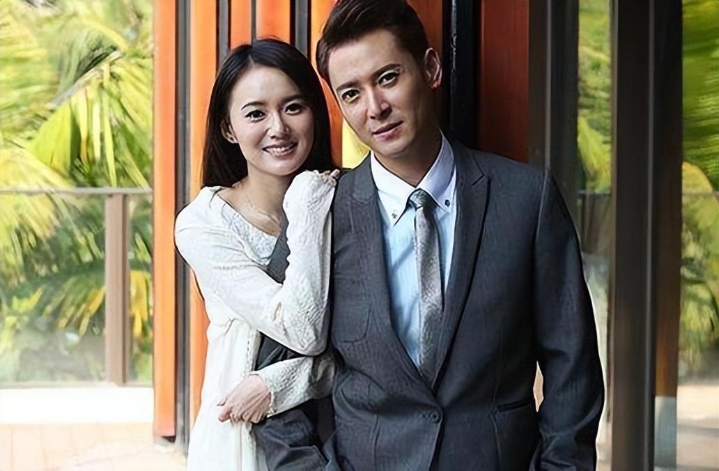 总之在刚刚好的时间点,韩栋对李想一见钟情.