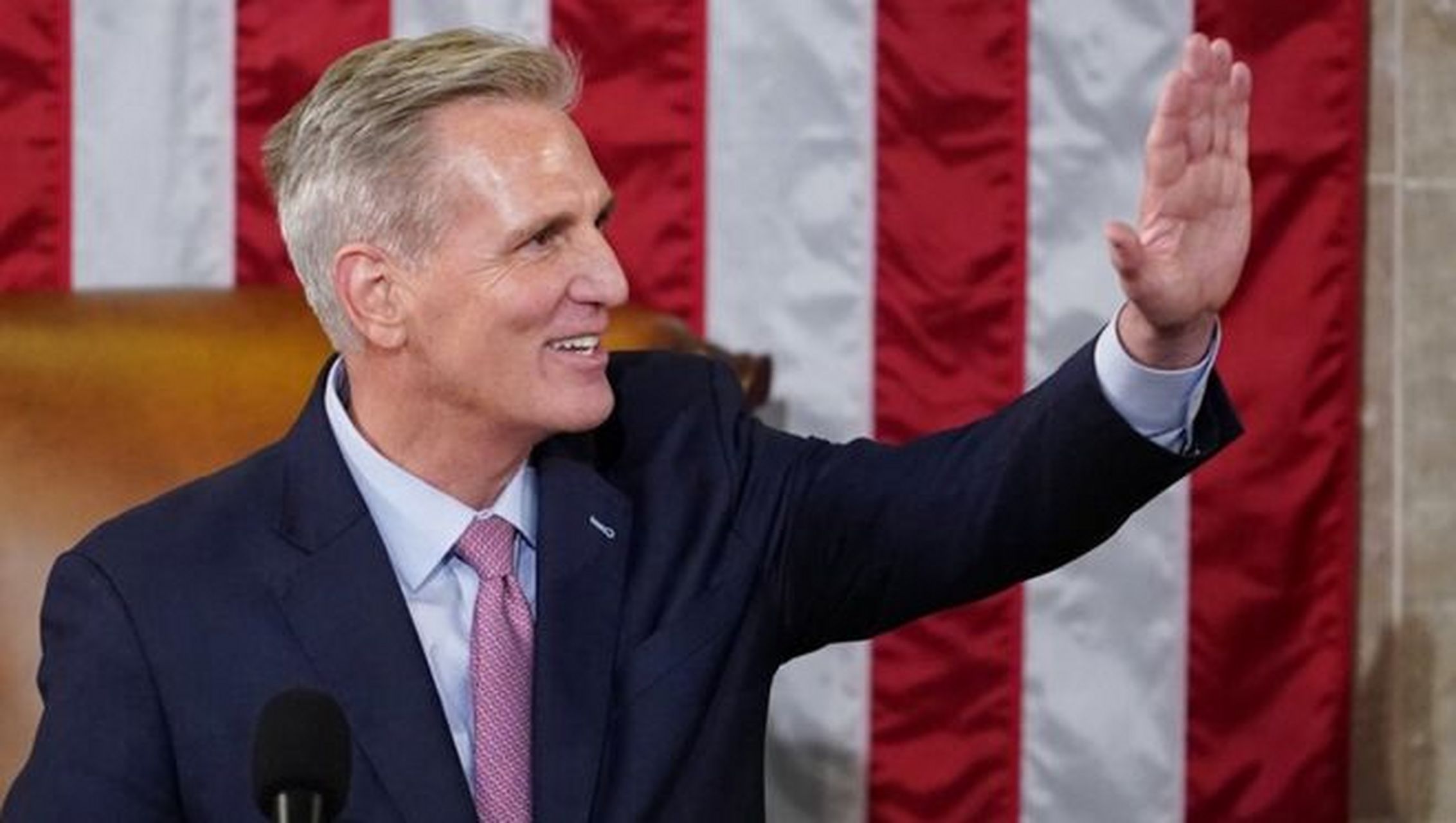 全球极端天气加剧,美众院议长麦卡锡吹嘘"种一万亿棵树"  在全球范围