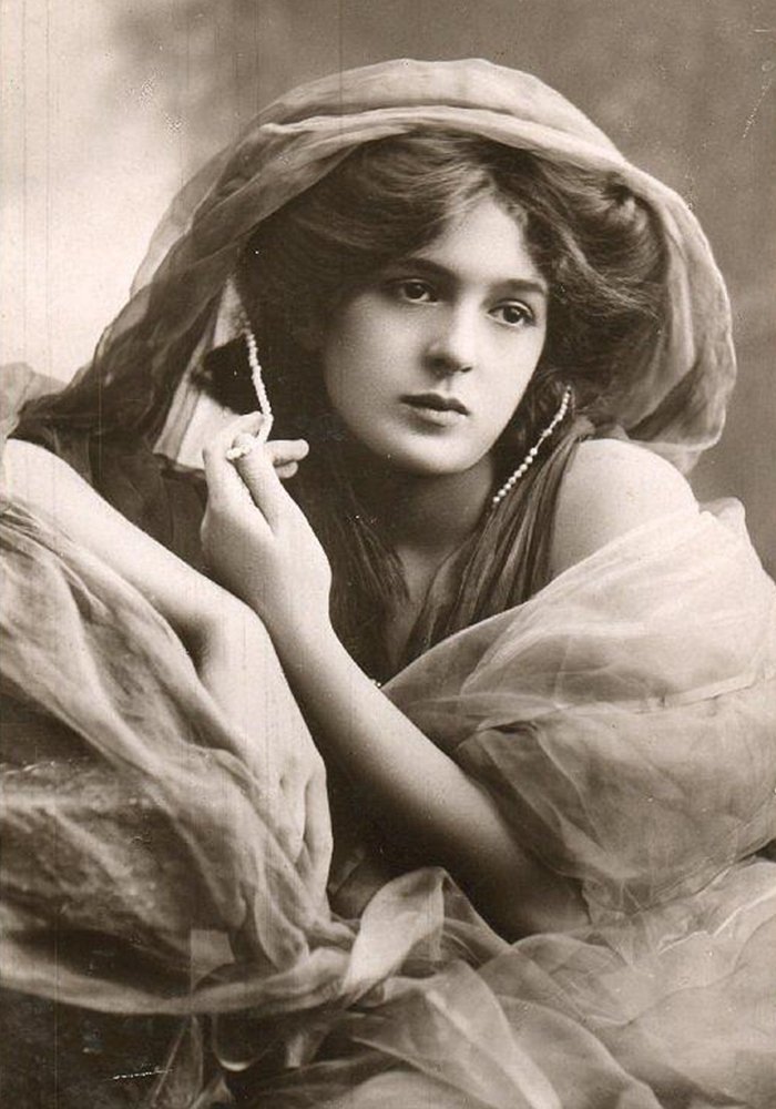 美女:盘点下各国公认20世纪最美的女人