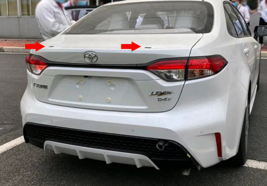 丰田"重回运动",国产新雷凌现身!黑色大嘴配黑色尾翼