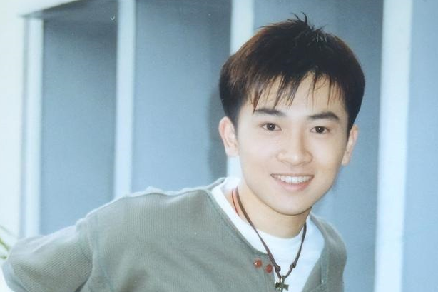 苏有朋你怎么还不老啊,任贤齐唱哭我这个80后,陈小春是我最爱