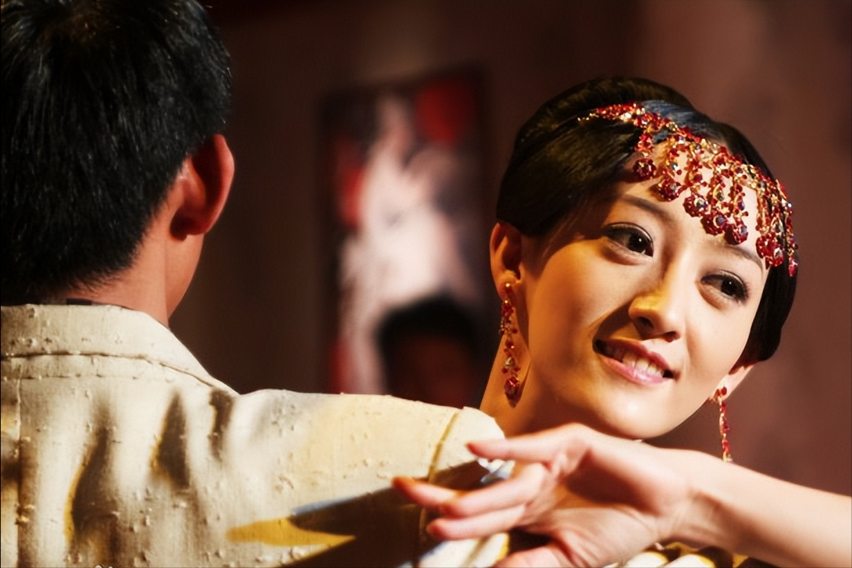 何炅,演员吴静一的"消失",就是他这一辈子的痛