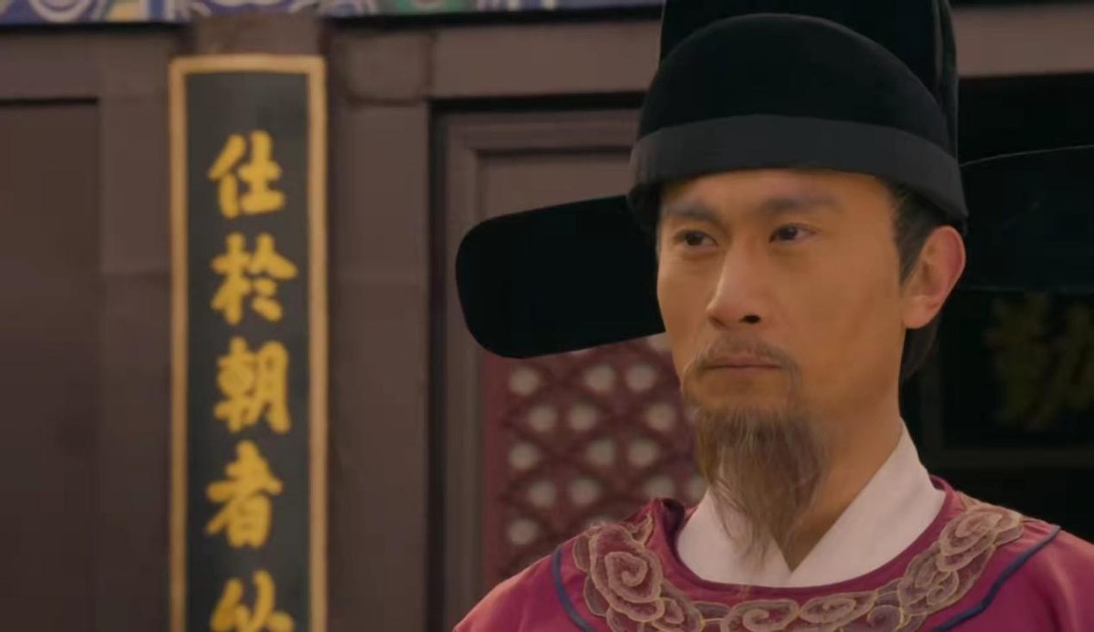 明朝:夏原吉干了27年的户部尚书,为何能稳坐这么久?