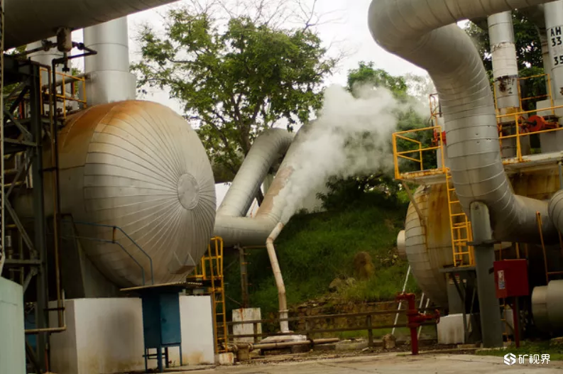 萨尔瓦多当地使用地热能进行发电的阿瓦查潘地热发电厂