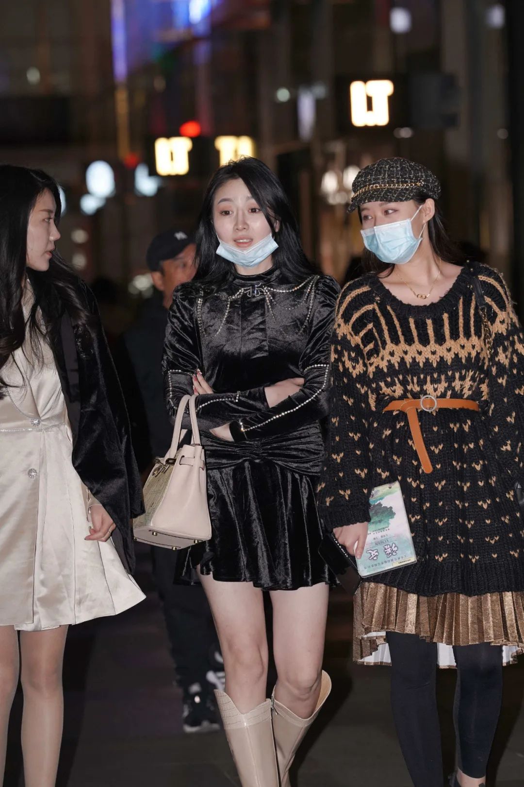 完美身材:时尚健身女神之芷菡