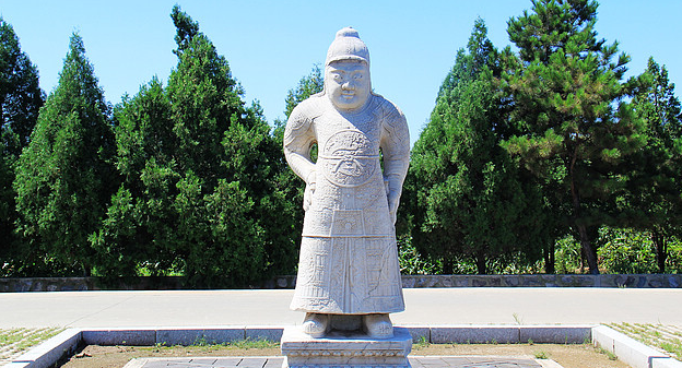 卧骆驼各1对站坐狻猊各1对站坐狮子各一对望柱一对清东陵有三组石像生