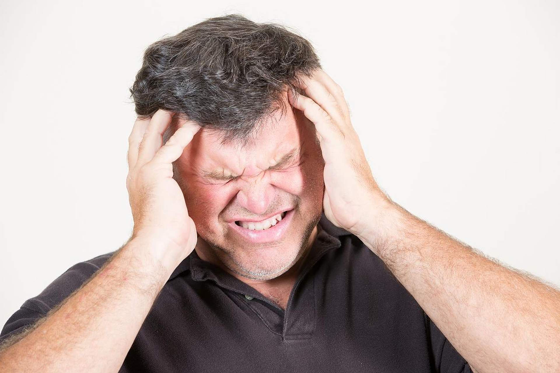 头痛和失眠是我们日常生活中的问题,不仅影响健康,还影响生活质量和