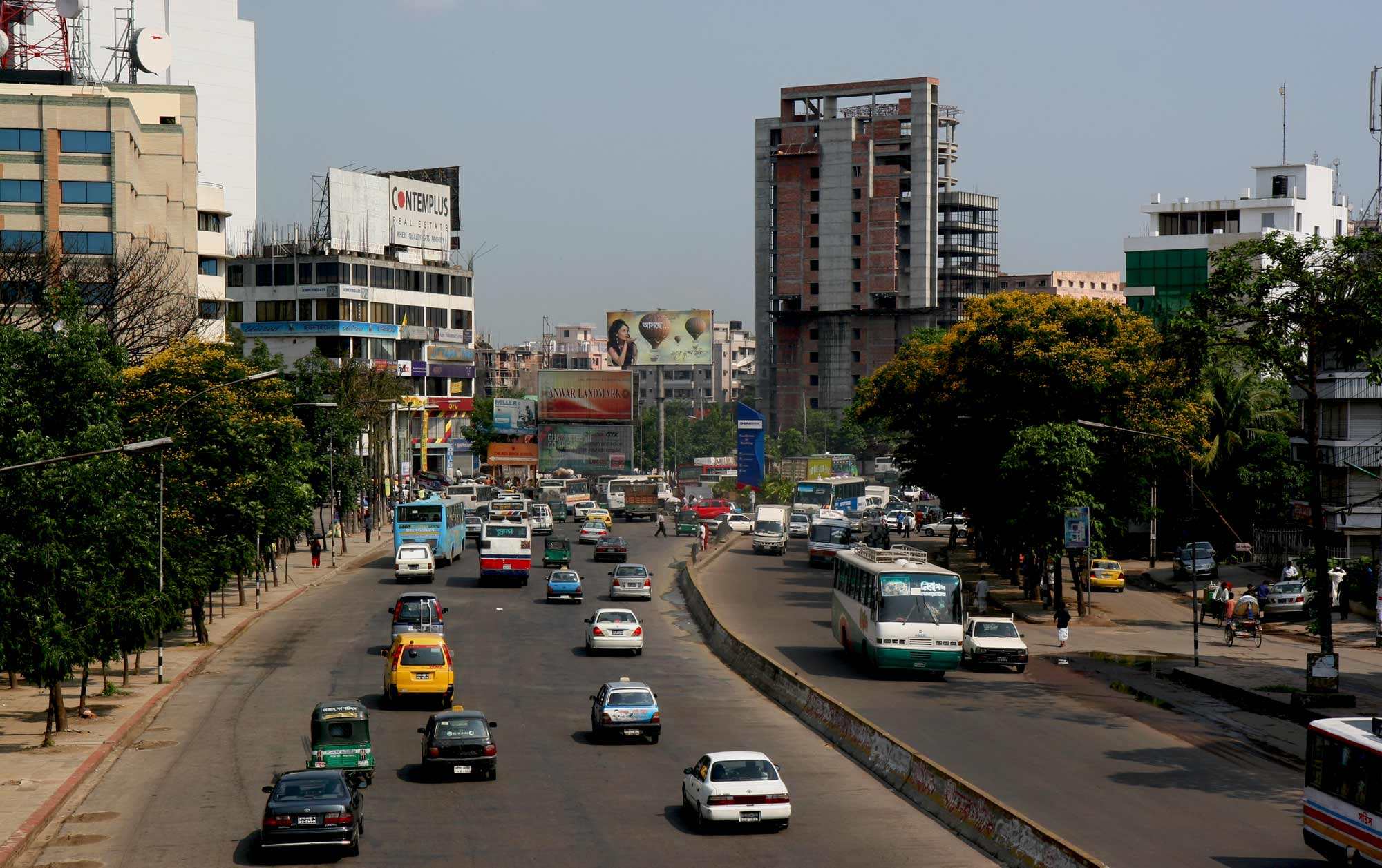 孟加拉有多脏?女性随地大小便,垃圾堆成山,让印度都自叹不如!