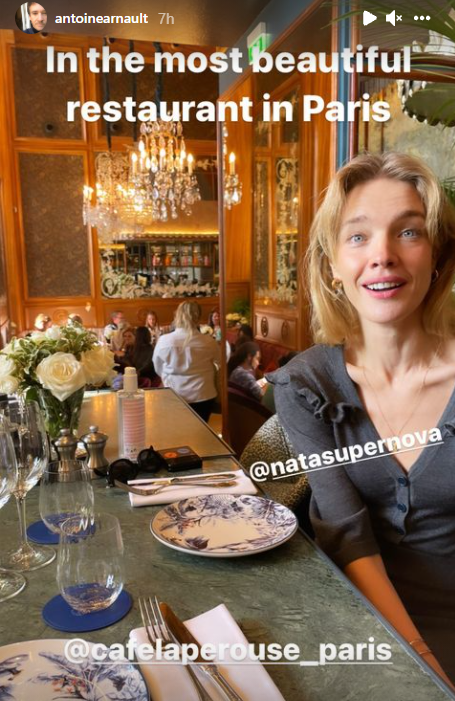 lv太子妃素颜到餐厅,皮肤通透侧颜惊艳,太子爷赞"最美的女人"