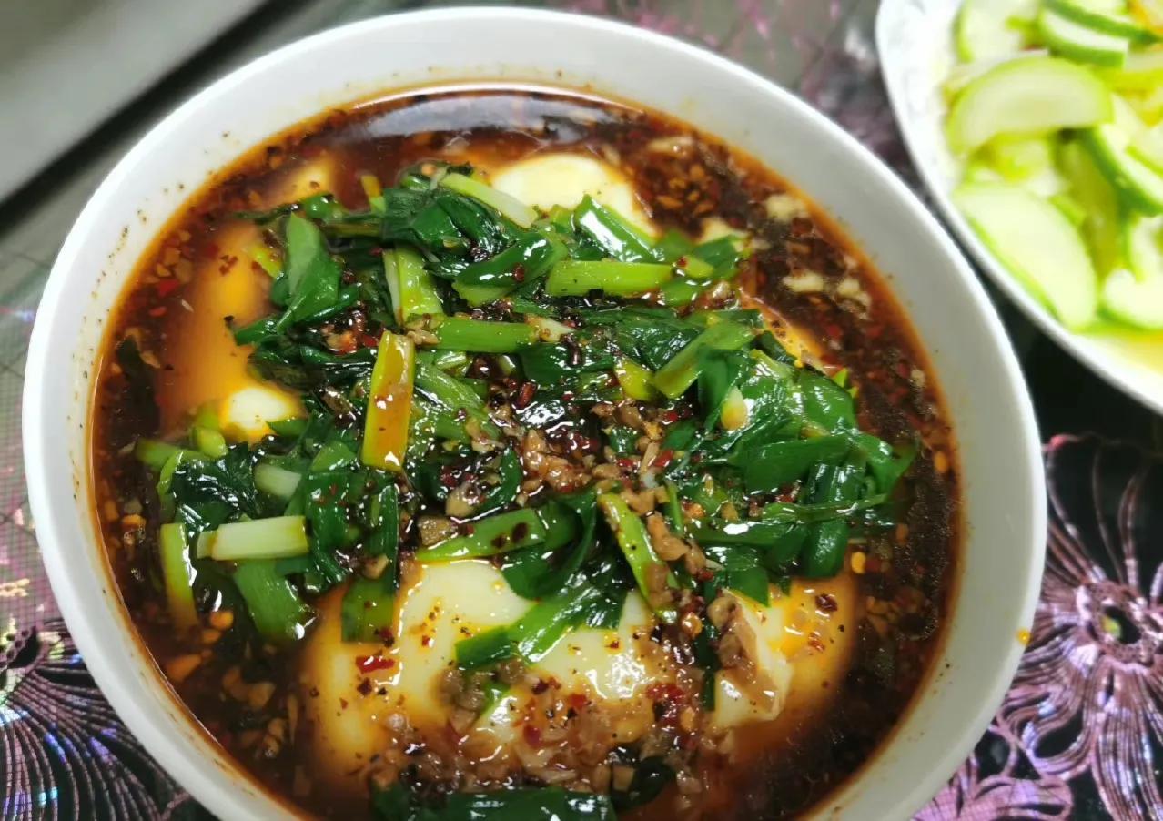 陕西有种美食叫"搅团",也叫"水围城"