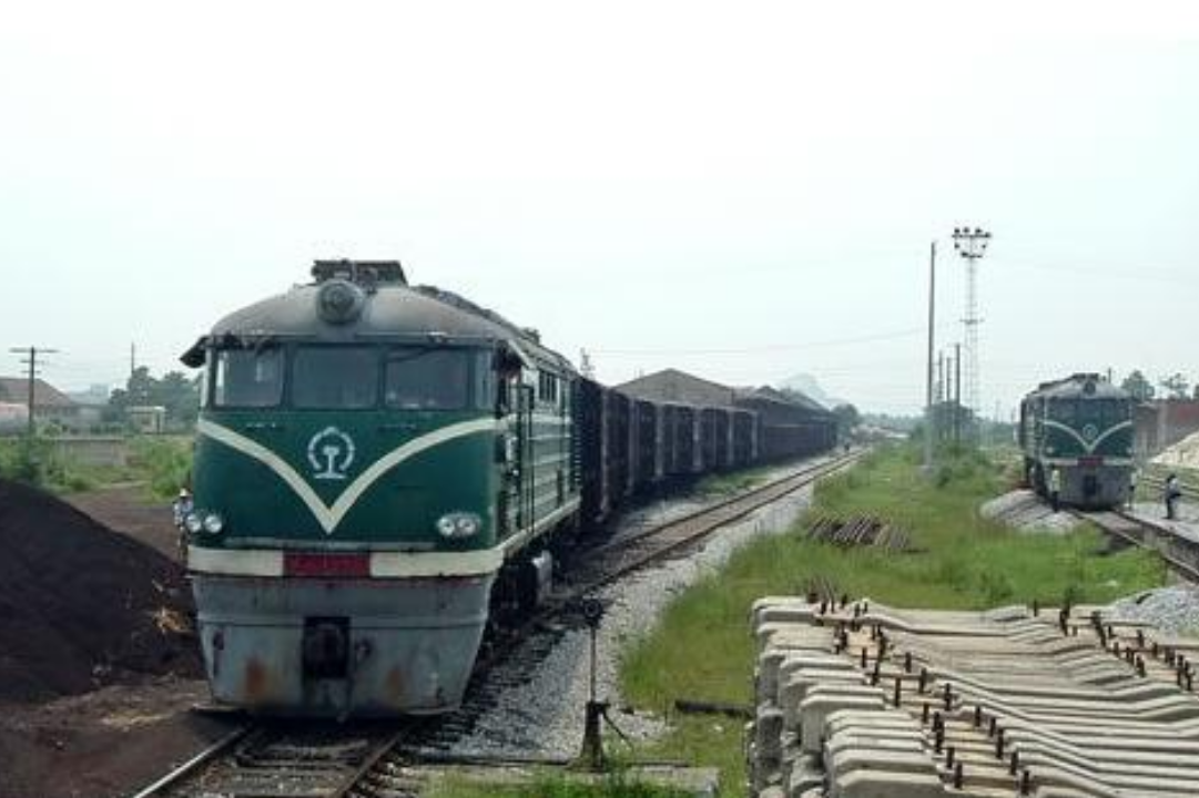 安徽漯阜铁路有限责任公司经营的铁路段