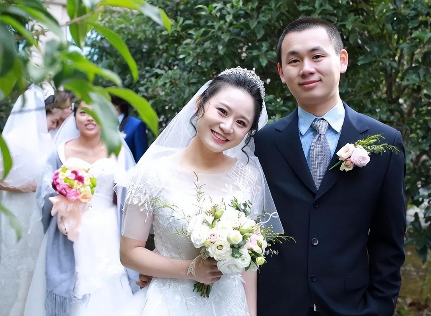 张雪峰建议二本女生结婚,不必考研 女同学就打算通过考研,目标是武汉